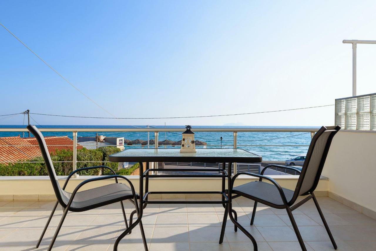 Coral Sea Studio Коккинос Пиргос Экстерьер фото